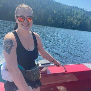 Meet your Posher, Devon